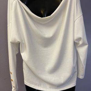 CBR barely worn soft white sweater